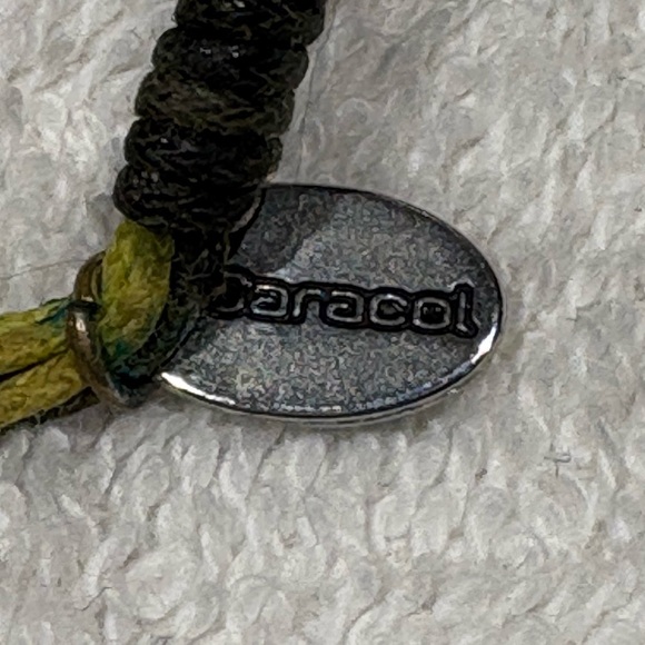 Caracol Statement Necklace with Bird Pendant & Multicolor Beads - Picture 6 of 9